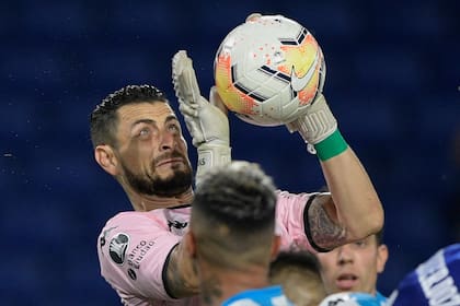 Gabriel Arias, el actual capitán del Racing de Juan Antonio Pizzi