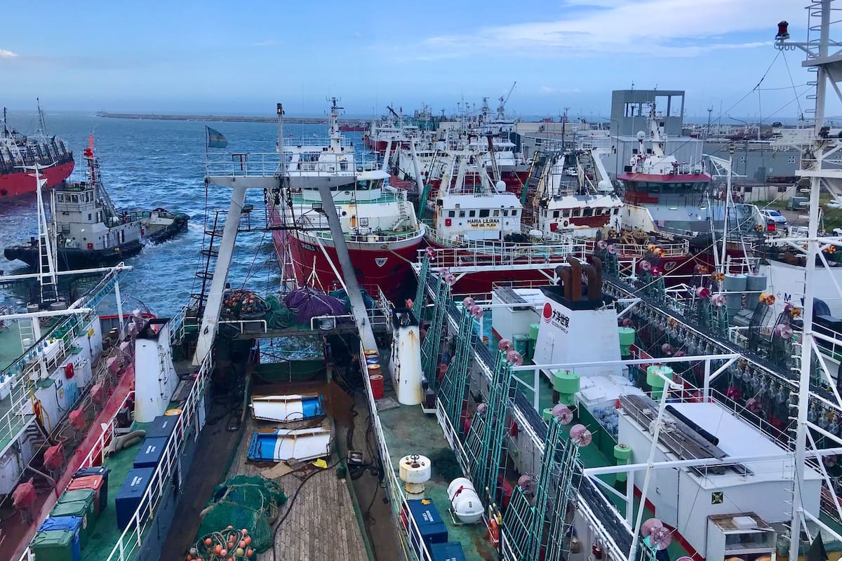 A pesar del inicio de la temporada de pesca, los barcos no salieron al mar