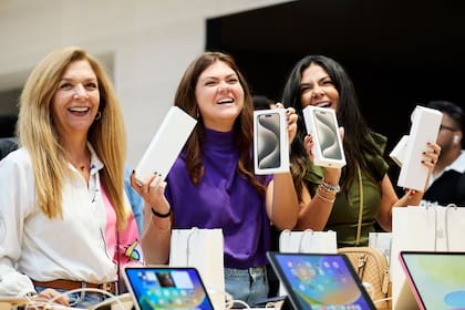 A pocas semanas del nuevo lanzamiento, la línea iPhone 16 sigue disponible en EE.UU., con valores entre US$599 y US$1599 según el modelo