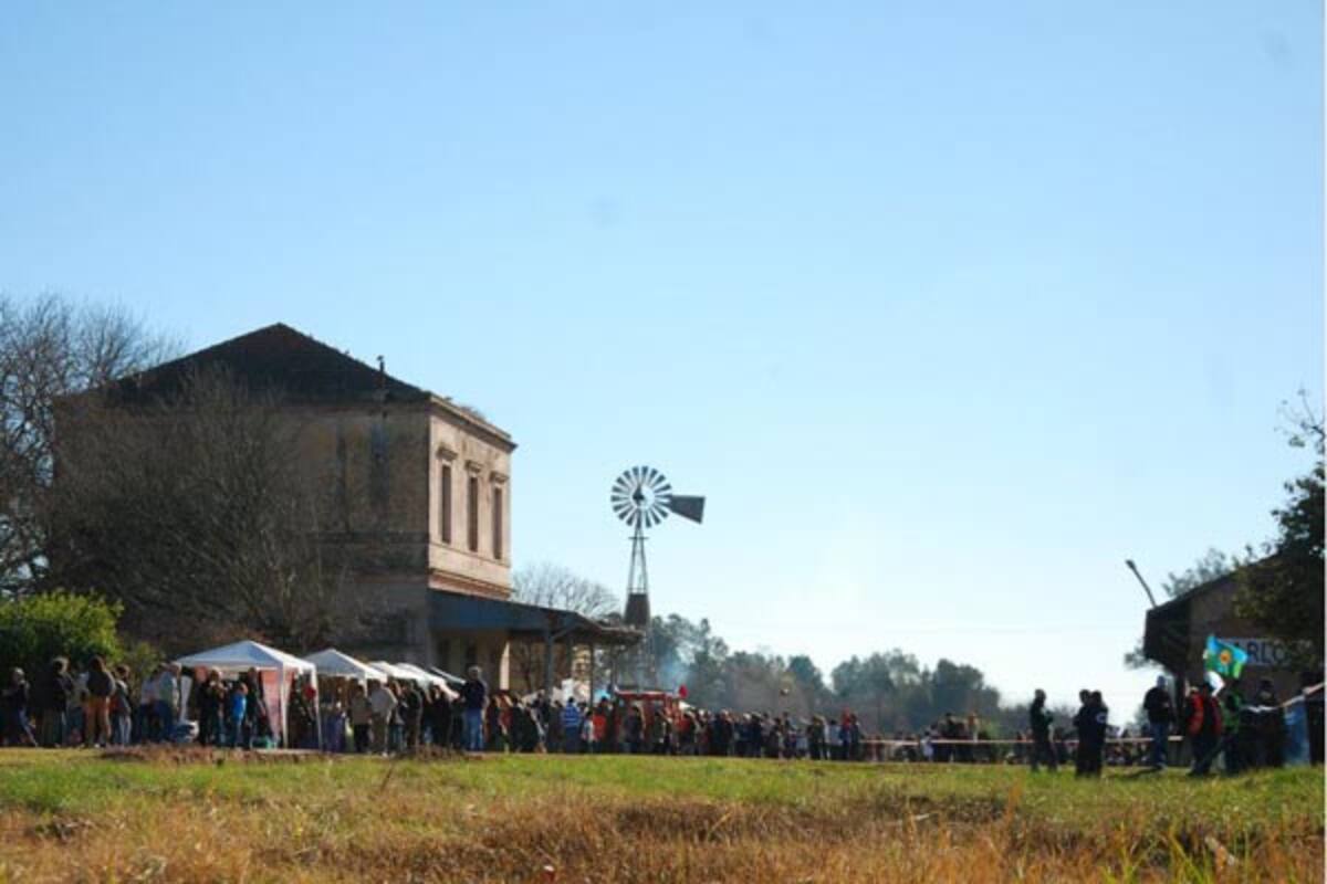 A poco más de 67 kilómetros de la Ciudad de Buenos Aires, en Luján, se encuentra este pintoresco polo gastronómico