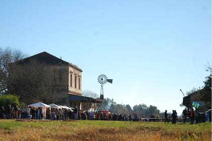 A poco más de 67 kilómetros de la Ciudad de Buenos Aires, en Luján, se encuentra este pintoresco polo gastronómico