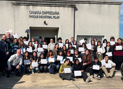 A principio de julio egresó una nueva camada de jóvenes capacitados por Empujar, la organización que cofundó Saporiti y que busca acercar oportunidades de empleo formal a chicos de hogares muy pobres
