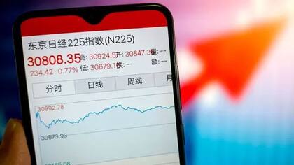 A qué se debe el boom que está viviendo la bolsa de Japón, el mayor en 30 años