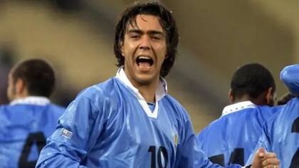 A Recoba le tocó vivir una de las peores épocas de Uruguay en el torneo favorito de la Celeste