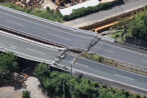 Ascienden a 18 las víctimas fatales mientras continúa la búsqueda de sobrevivientes