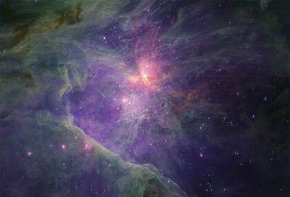 A sólo 1400 años luz de la Tierra, la Nebulosa de Orión, M42, es visible a simple vista como una tenue mancha