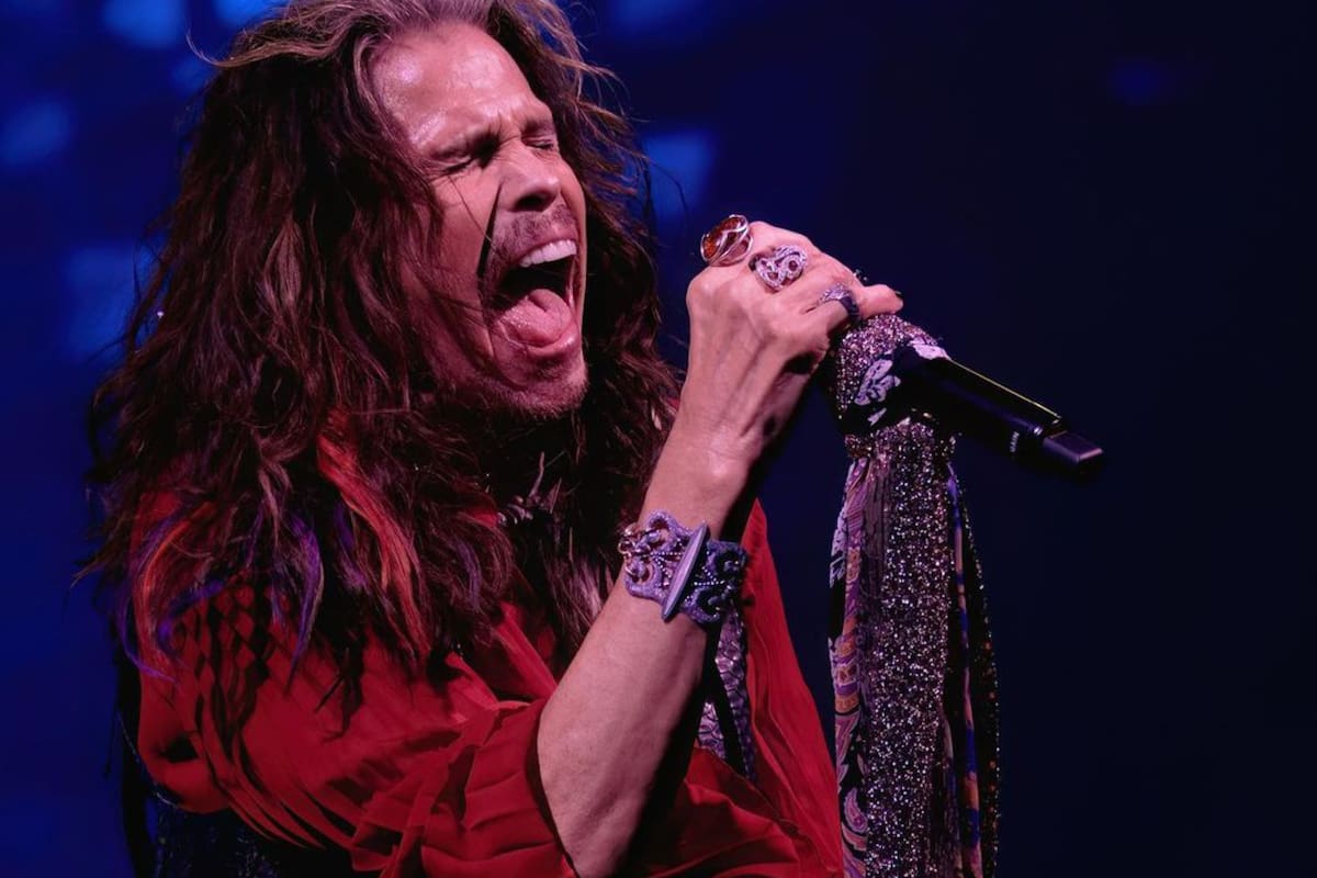 A Steven Tyler sus cuerdas vocales le dijeron "basta"
