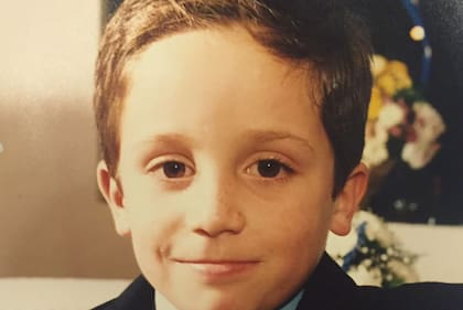 A sus 7 años, en el cumpleaños de 15 de su hermana. Los abusos que sufrió se perpetraron, por lo menos, desde esa edad.