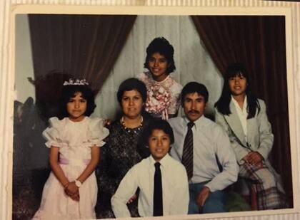 A sus trece años Mónica dejó su tierra natal para emigrar a Estados Unidos