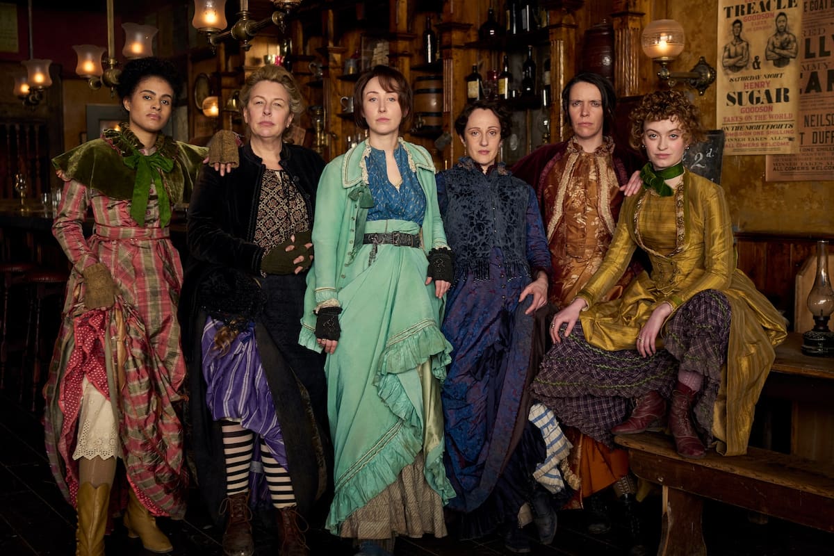 A Thousand Blows es la nueva serie de Steven Knight en donde muestra las hazañas de las 40 elefantes.