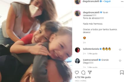 A través de su Instagram, el periodista mostró el reencuentro con su familia