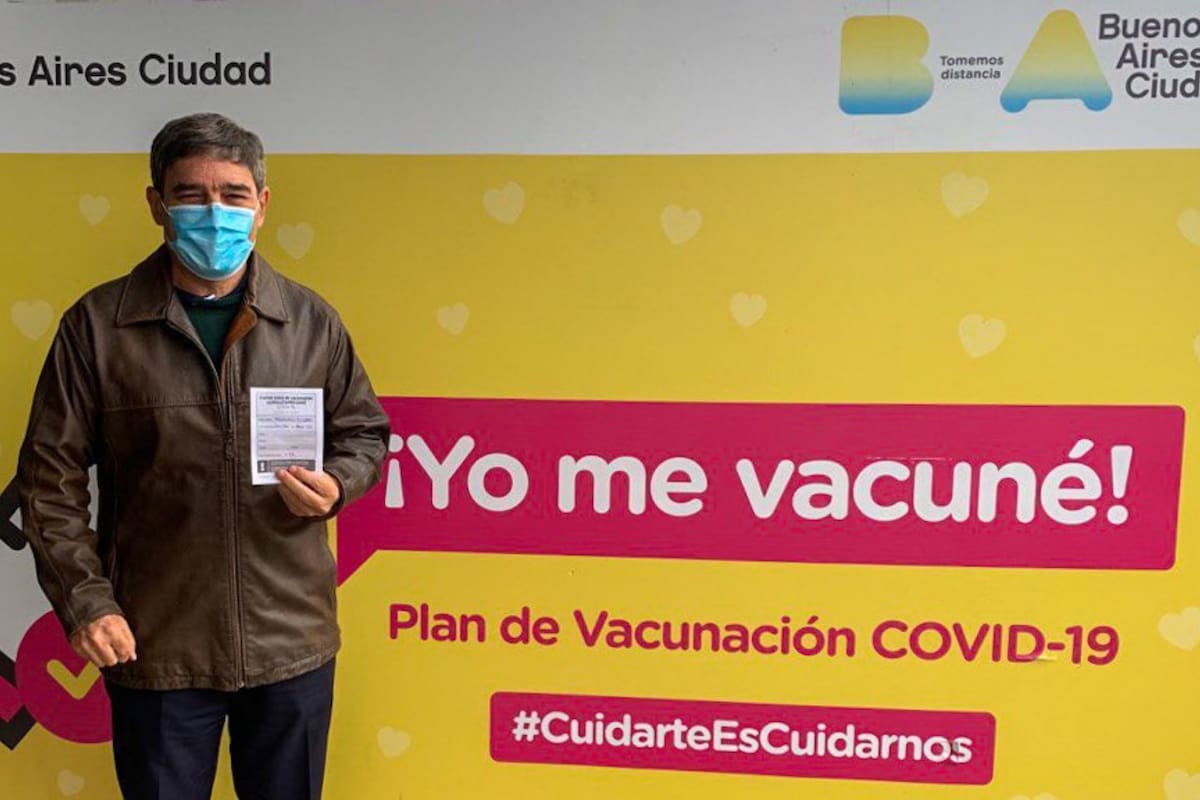 A través de Twitter, el funcionario porteño anunció que recibió el primer componente del fármaco contra el coronavirus desarrollado por el Instituto Gamaleya de Rusia