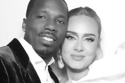 A través de un posteo en las redes sociales, Adele confirmó su relación con Rich Paul, representante de Le Bron James