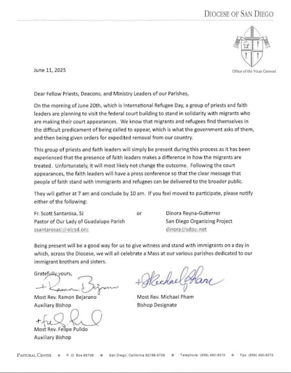 A través de una carta, Michael Pham, obispo de San Diego, California, llamó a sacerdotes, diáconos y líderes ministeriales de las parroquias donde está al frente a reunirse para apoyar a los migrantes en el edificio de la corte federal el 20 de junio