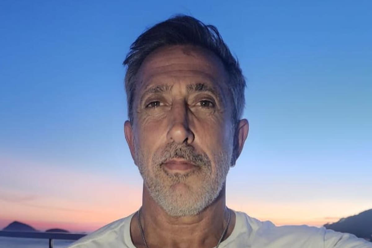 A un año de su separación de Emilia Attias, el Turco Naim inició un nuevo romance