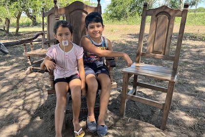 A Uriel le detectaron leucemia cuando tenía 4 años y eso afectó su trayectoria escolar