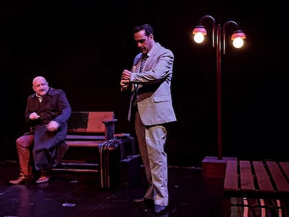 A veces, los encuentros azarosos provocan cambios significativos, tal lo que propone la pieza de Diego García Lorente