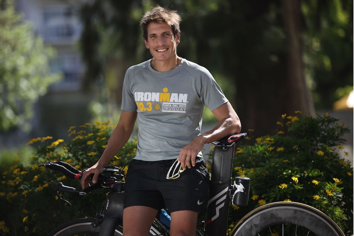 "A veces pienso para qué entreno si después tal vez me degenero. Pero siempre va a ser mejor que no hacerlo, tal vez pasan 8 años y no estás mucho peor, porque la enfermedad no hizo grandes cosas, pero tenés diabetes", explica.