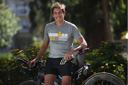 "A veces pienso para qué entreno si después tal vez me degenero. Pero siempre va a ser mejor que no hacerlo, tal vez pasan 8 años y no estás mucho peor, porque la enfermedad no hizo grandes cosas, pero tenés diabetes", explica.