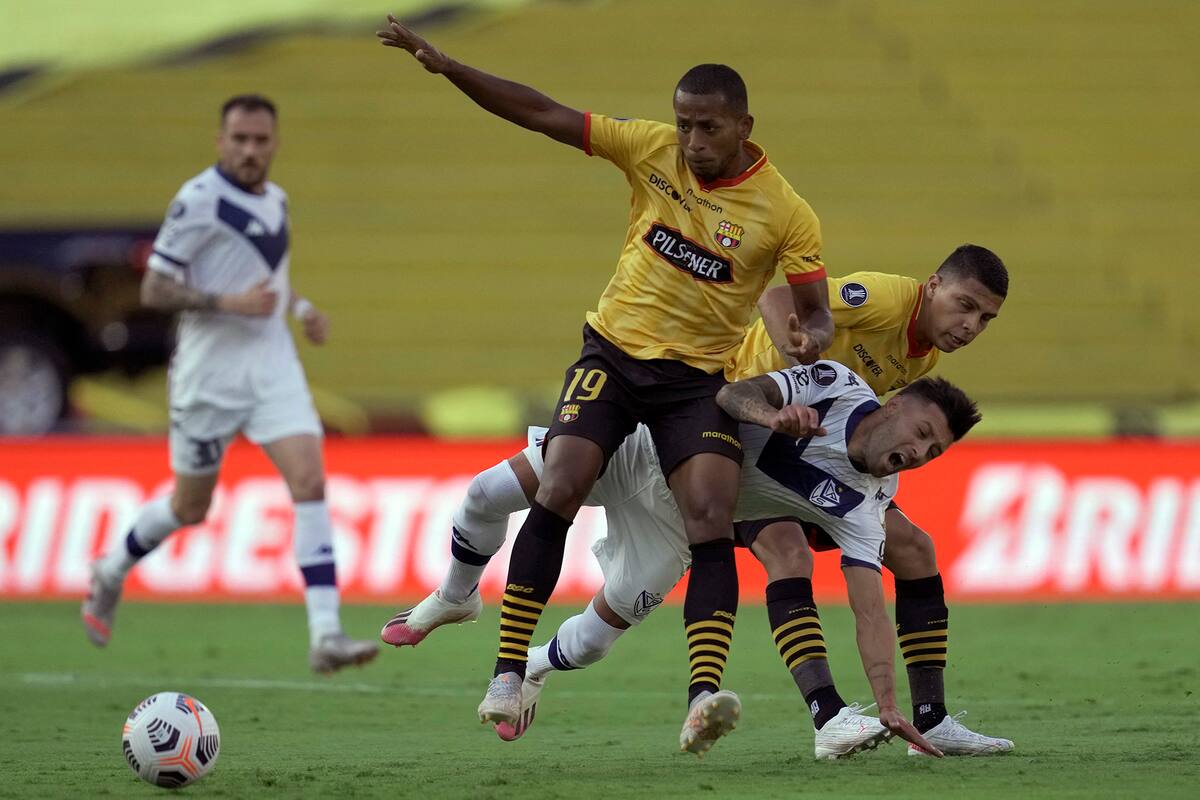 A Vélez se le escapó la chance de clasificarse a los cuartos de final.