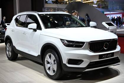 A Volvo XC40 car is seen during the 19th Shanghai International Automobile Industry Exhibition in Shanghai on April 20, 2021 (Photo by Hector RETAMAL / AFP)
