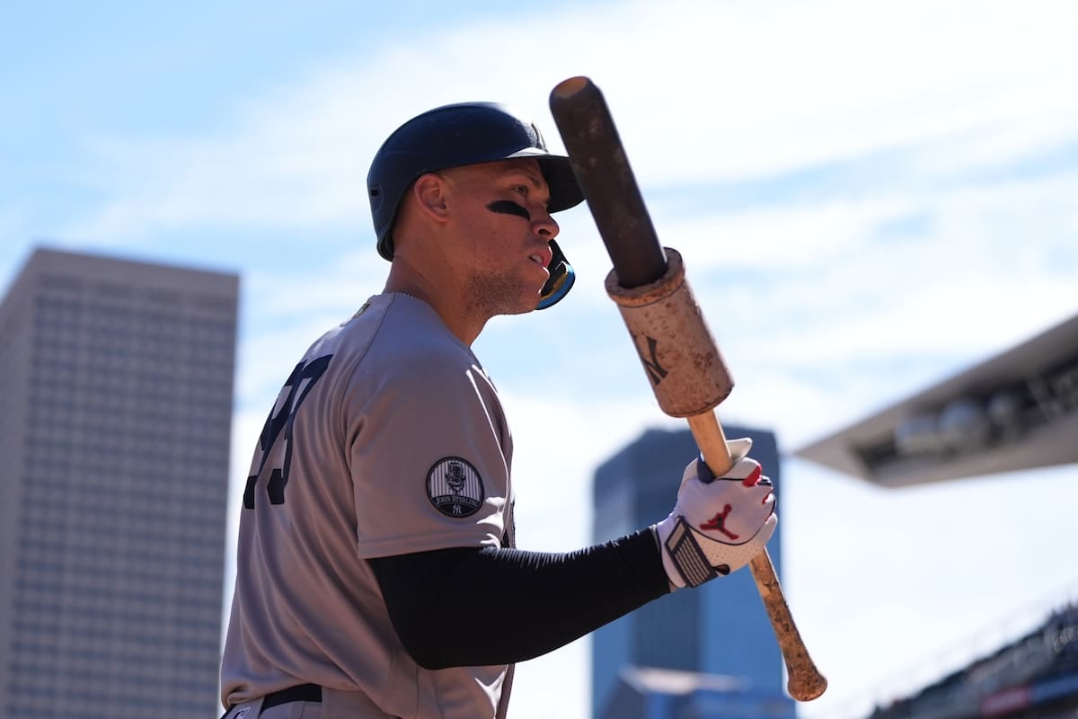 Aaron Judge de los Yankees de Nueva York durante el primer inning del juego contra los Mellizos de M