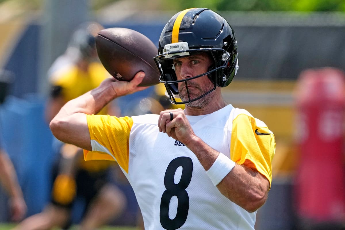 Aaron Rodgers confirma que se casó antes de firmar con los Steelers