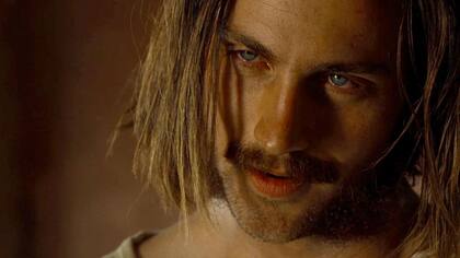 Aaron Taylor-Johnson, descomunal en Nocturnal Animals