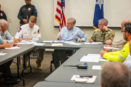 Abbott firmó una declaración de desastre que permitirá gestionar asistencia federal para las comunidades de Texas impactadas por las inundaciones