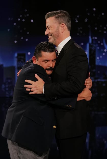 ABC sostuvo que los comentarios de Jimmy Kimmel resultaron “inoportunos y, por lo tanto, insensibles”.
