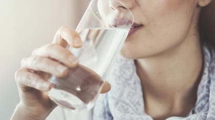 Abelenda advierte que ciertos medicamentos pueden aumentar el riesgo de deshidratación o trastornos relacionados con el calor extremo como los diuréticos