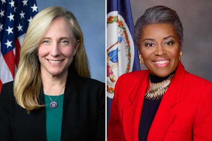 Abigail Spanberger (a la izquierda) se postuló a las elecciones de Virginia por el Partido Demócrata y la actual vicegobernadora Winsome Earle-Sears (derecha) compite por el Partido Republicano