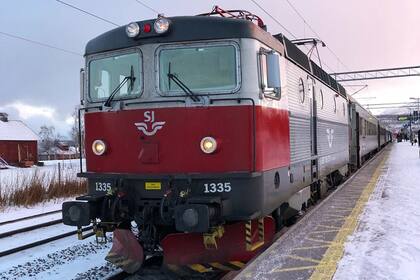 El Tren del Círculo Polar Ártico que llega desde Estocolmo hasta Abisko