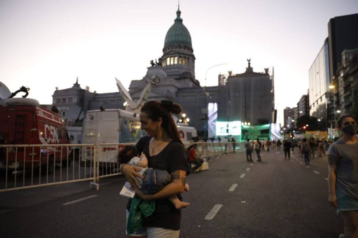Aborto legal: con modificaciones, Diputados aprobó el dictamen y mañana votará