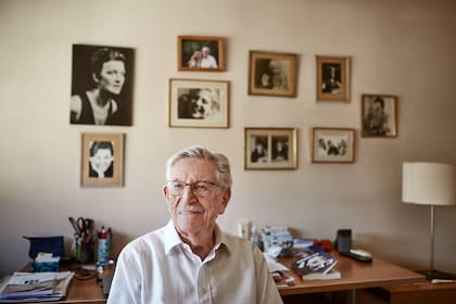 Abrasha Rotenberg nació en Ucrania y llegó a la Argentina, a los 8 años. En estos días presentó su libro de cuentos El moscovita desesperado