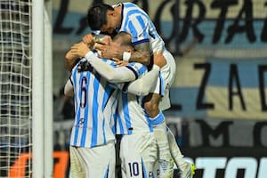 Ganó Racing: un gol de Rojo, un penal fallado por Maravilla Martínez y el blooper de Defensa