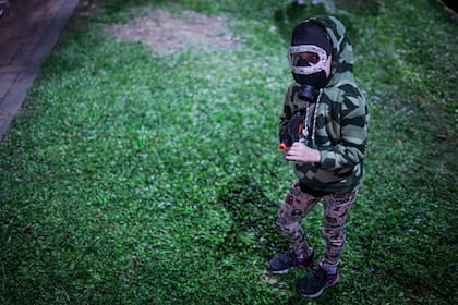 Abril, de 7 años