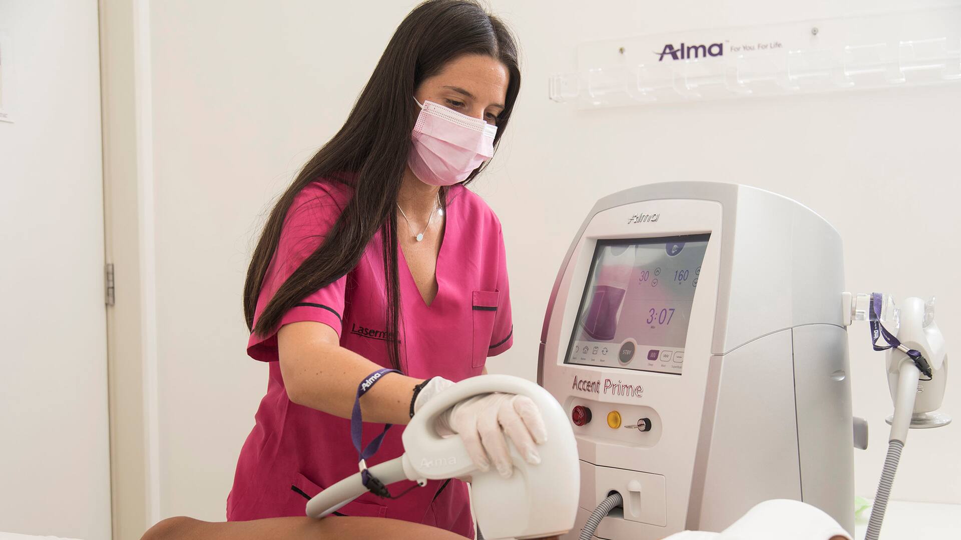 SOC - Nueva aparatologia para tratamientos esteticos. Buenos Aires, 14-12-2021
