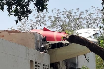 Accidente aéreo en Ahmedabad, India, el avión se estrelló contra el comedor de un instituto médico