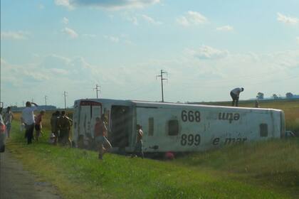Accidente de la empresa Jetmar en el km 164 de la Ruta 3