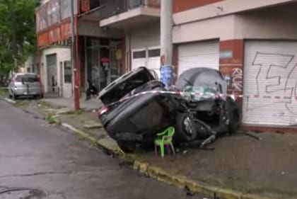 En el Peugeot viajaban cuatro personas: una pareja, una niña y un niño
