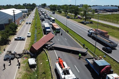 Accidente en km 71 ruta 9 sentido a Capital Federal