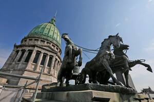 Aceleran las tareas de restauración del Congreso para la jura presidencial