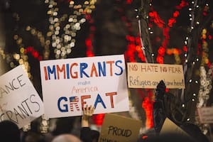ACLU ayudó a que los migrantes de Texas puedan seguir asilados en sus ciudades