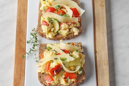 Acompañá tus bruschettas con sopa crema de hortalizas