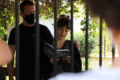 Durante la ceremonia, Gimena leyó un fragmento del libro que su padre publicó en 2013