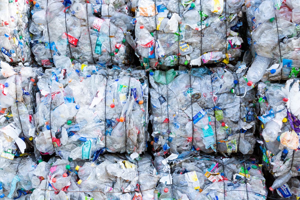 Acopio de materiales en un centro de reciclaje, clave para disminuir el impacto ambiental