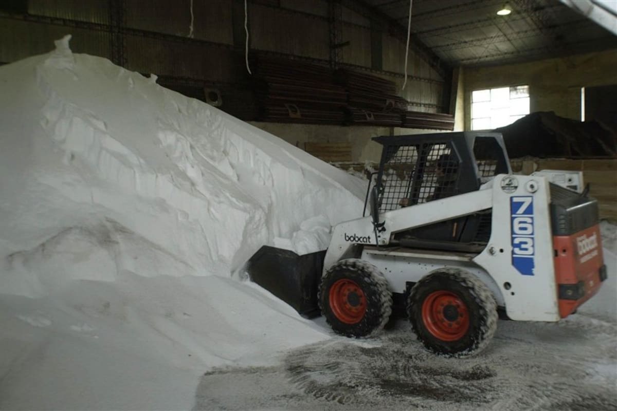 Acopio de urea granulada, uno de los principales fertilizantes utilizados en la agricultura