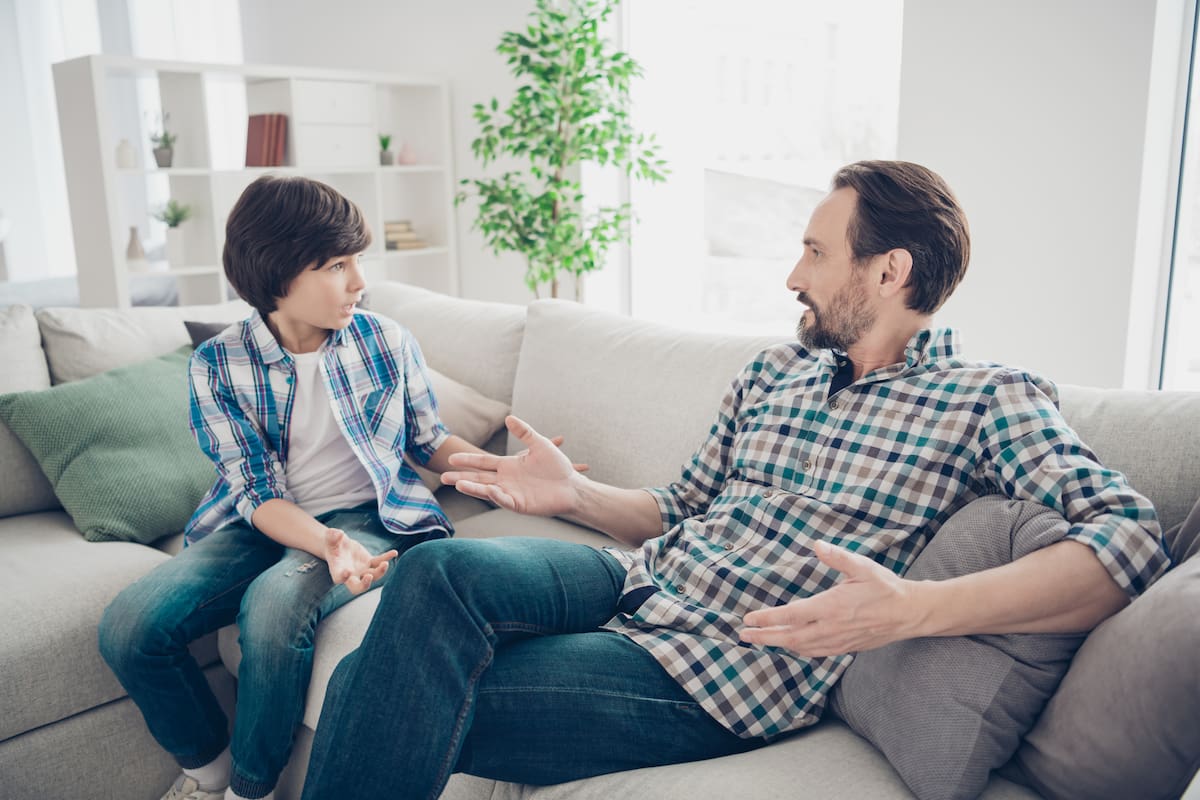 Acostumbrarse a hablar sin juzgar, una de la claves para ayudar a los chicos a resolver sus dificultades