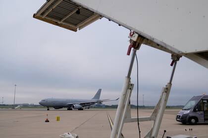 Activistas propalestinos dicen haber dañado aviones en una base aérea de Reino Unido